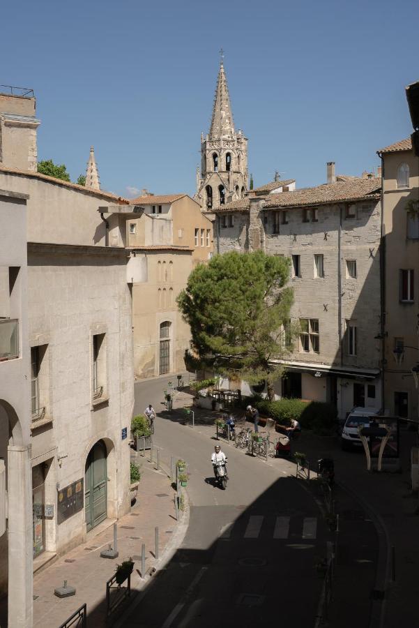 Le Central Avinhão Exterior foto